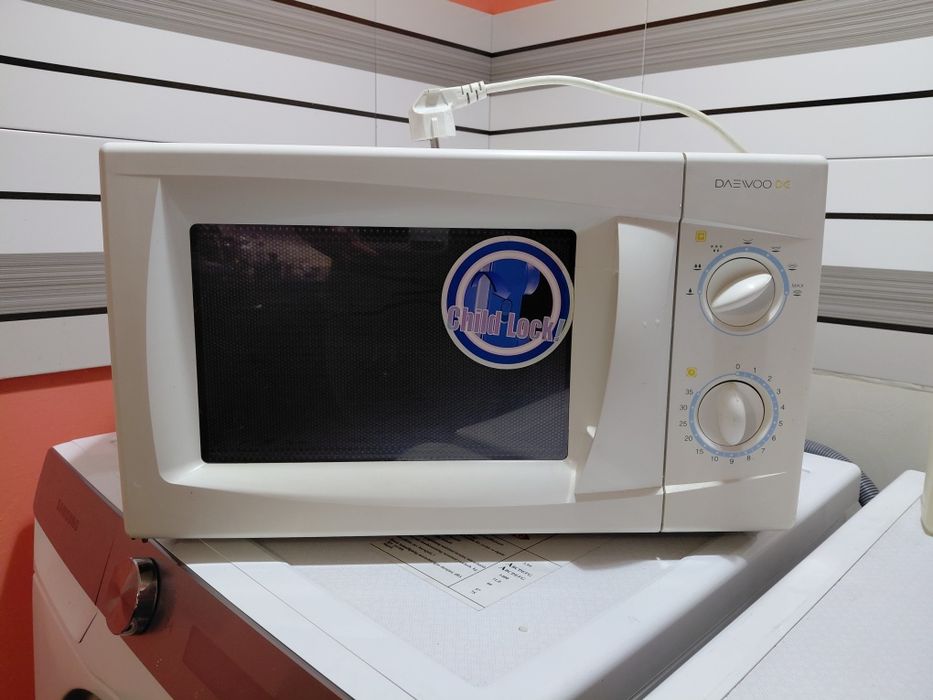 Микроволновка DAEWOO б/у