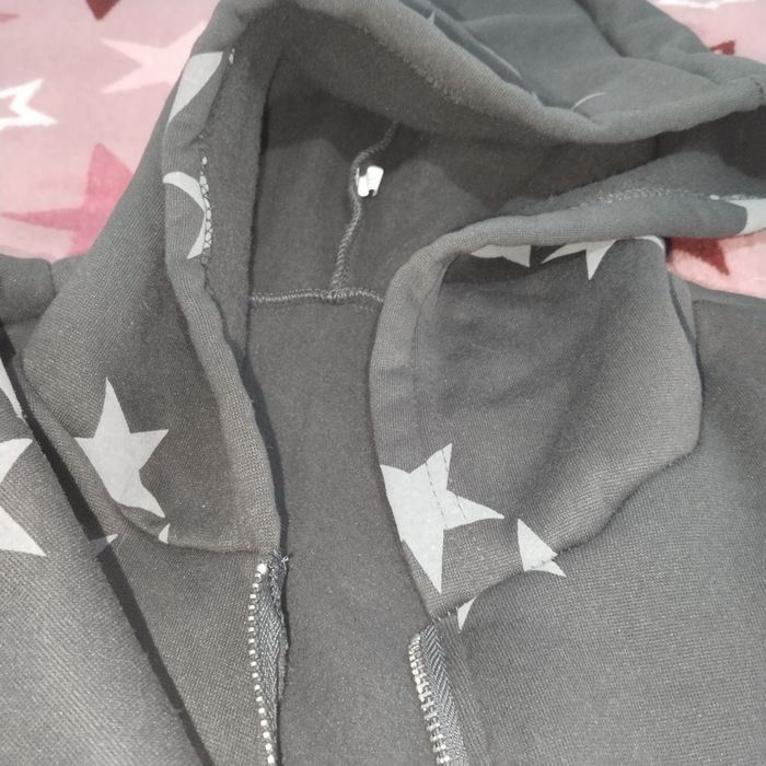 Кофточка со звёздами