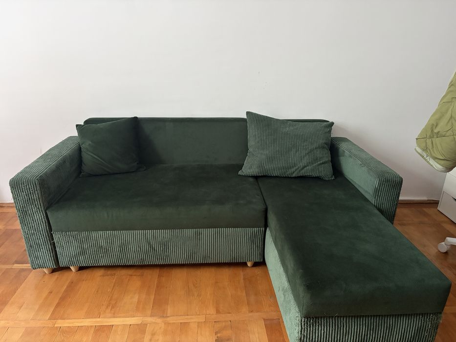 Canapea colțar extensibila