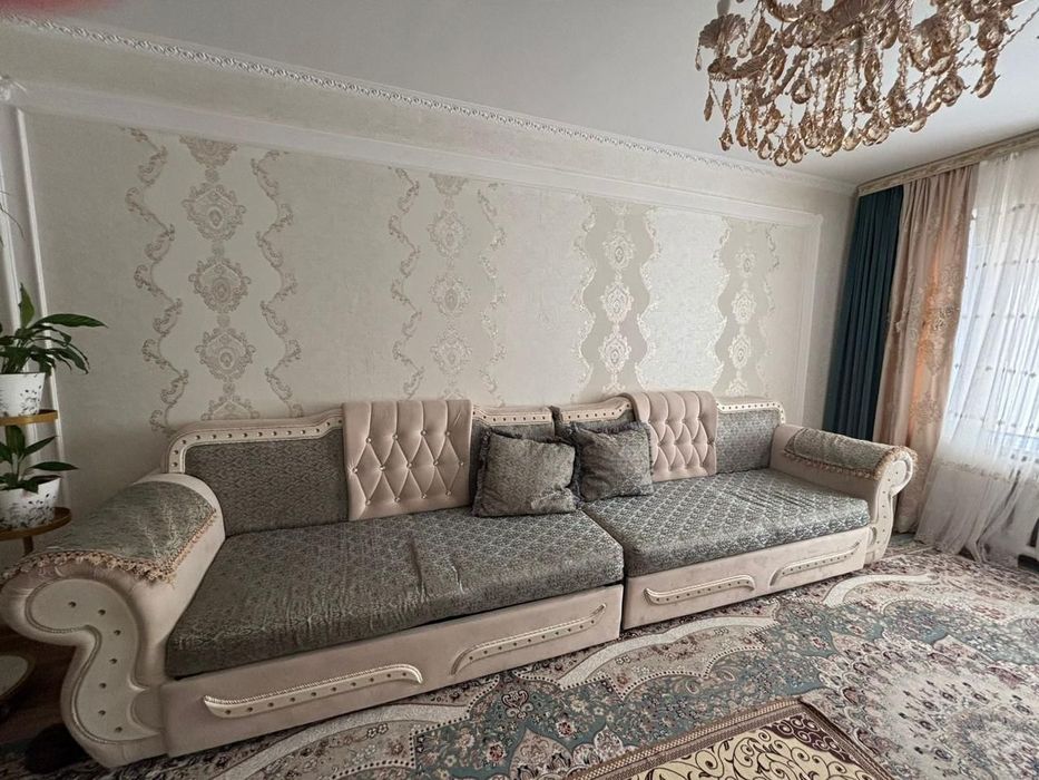 Продается диван в хорошем состаяни