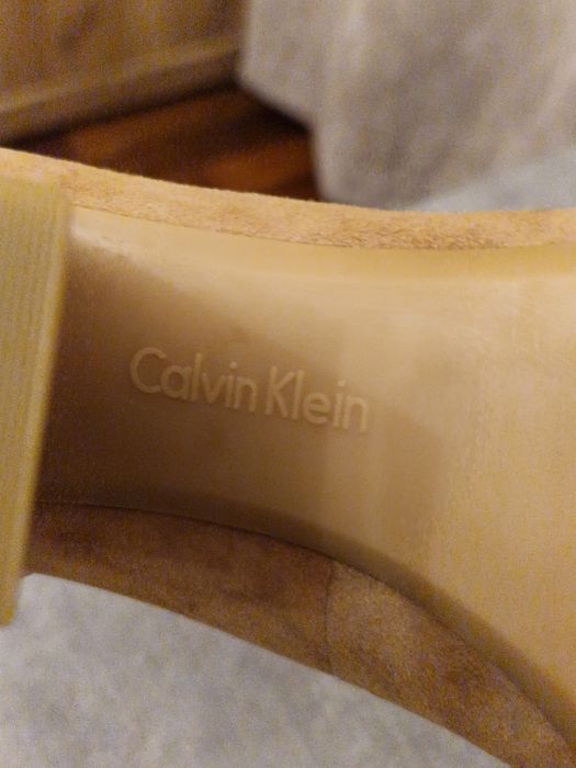 Pantofi Calvin Klein m37,5 noi
