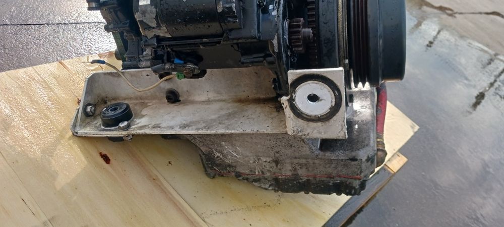 Двигател за Термокинг,трактор багер,лодка