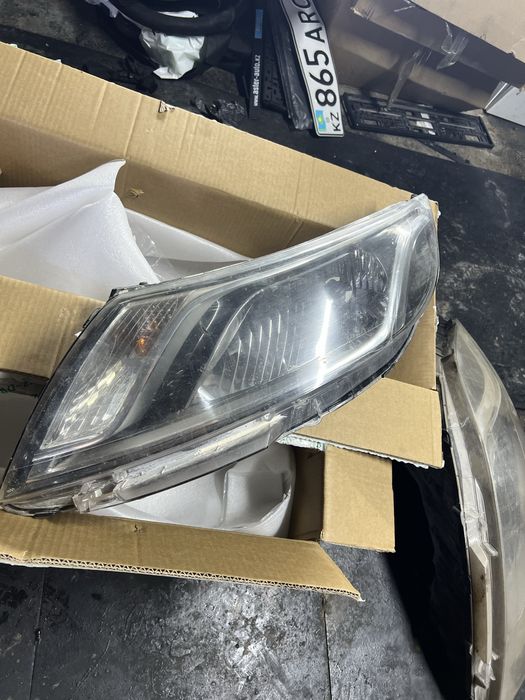 Фары от Kia Rio 2013