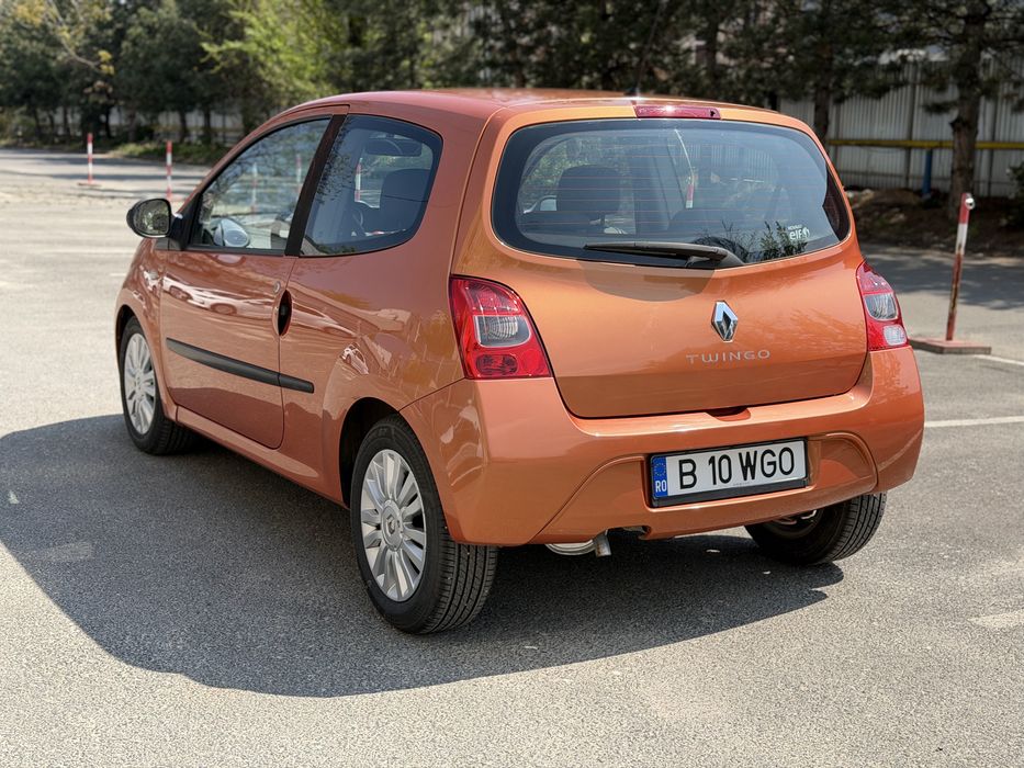 Renault Twingo 1.2 16v 75 CP