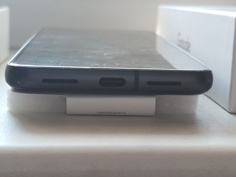 Google Pixel 8 black