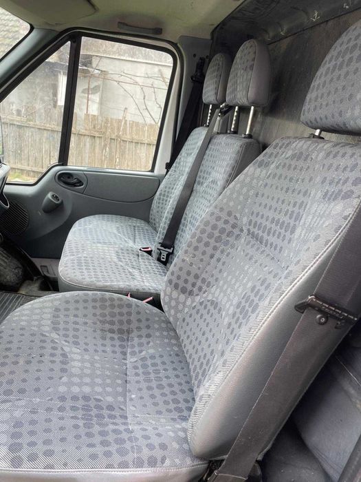 De vinzare Ford tranzit