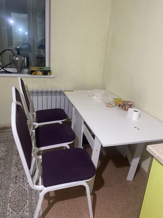 Мебель стол стулья