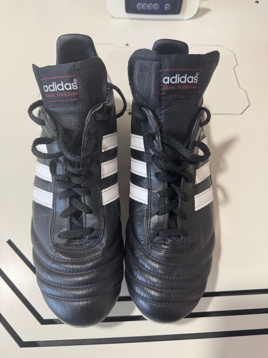 Adidas copa mundial 42 2/3.