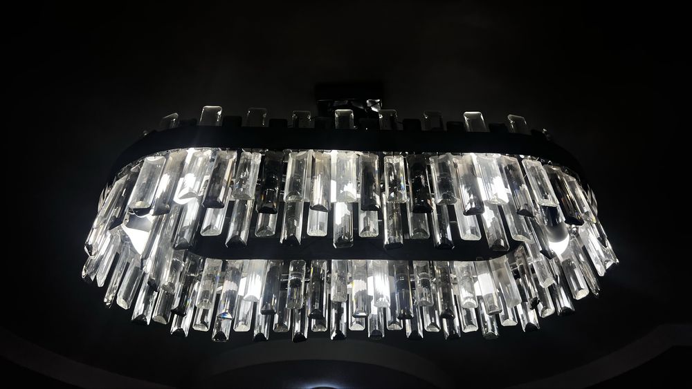 Продам люстры в хорошем состоянии