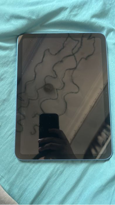 Продам Айпад 10 состояние 9/10