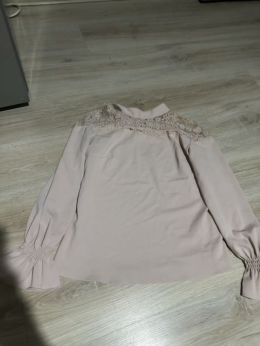 Рубашка цвета пудры