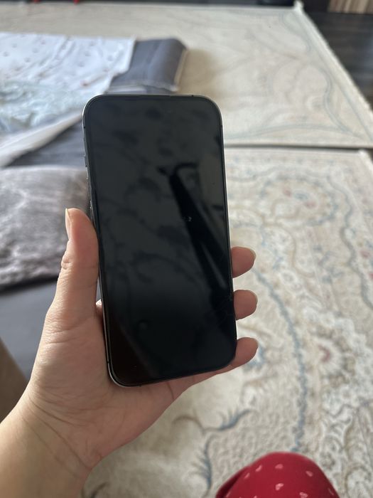 Продам айфон 14 про