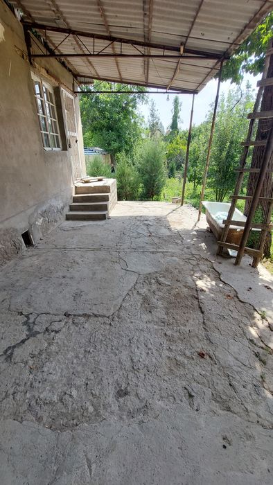 Nazarbeoda 10 sotix joy sotiladi