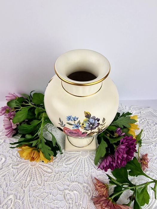 Холандска ваза/амфора