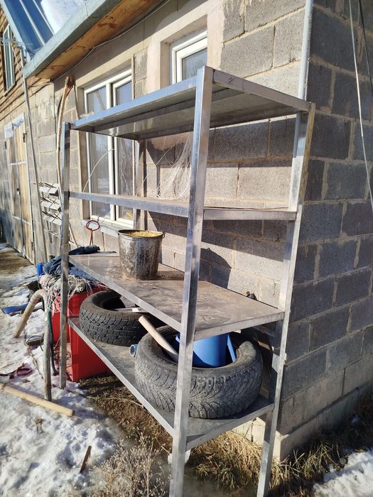 Металлическая полка продам