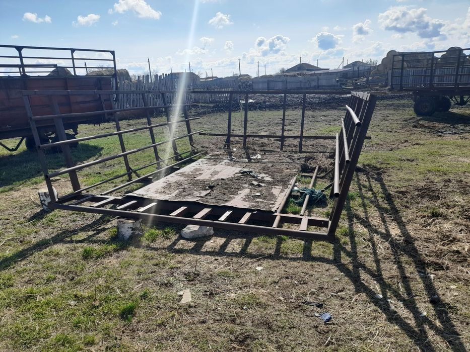 Продам грабли, площадку под сеновозку