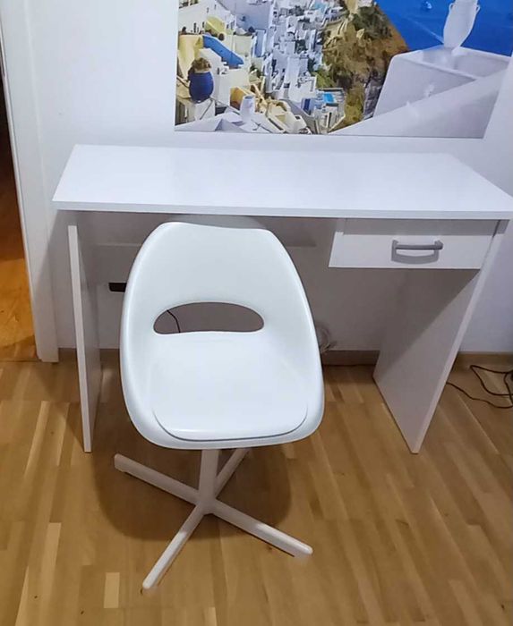 Birou + scaun camera copil