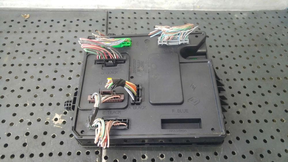 Modul control bsm renault megane 3 284b17288r a2c53284891