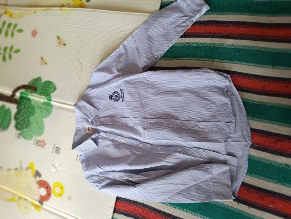 Продам  синий школьный костюм