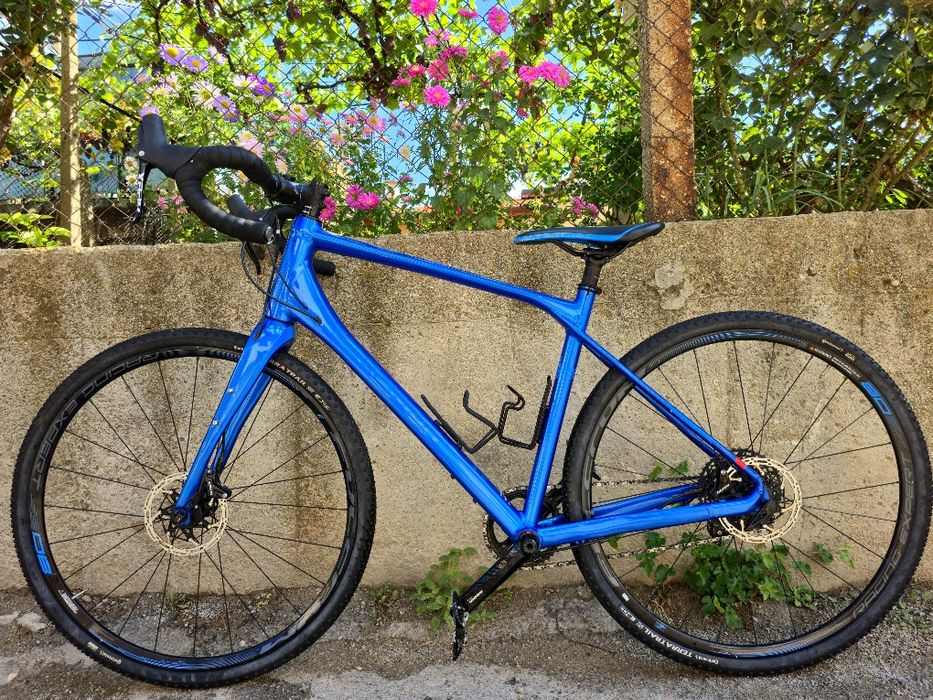 Гравел Merida 1x11 Sram Apex, Хидравлични дискови Sram, проходни оси