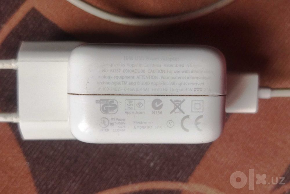 Apple iPod classic touch iPhone 3-4s  адаптер зарядка и USB Japan!