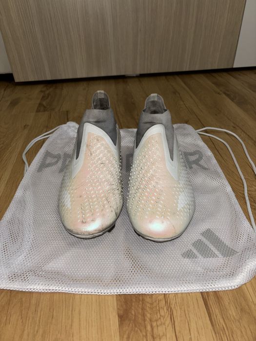 Бутонки Adidas Predator ACC