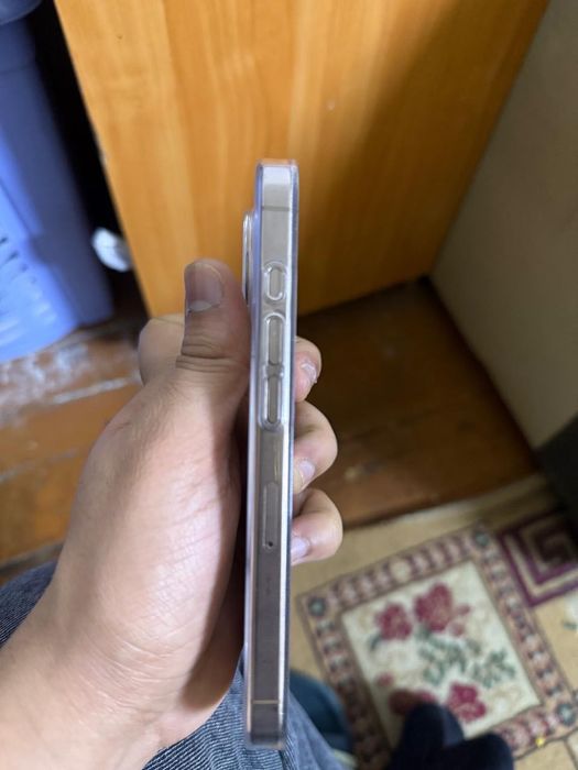 Iphone 16 pro only 6 months old