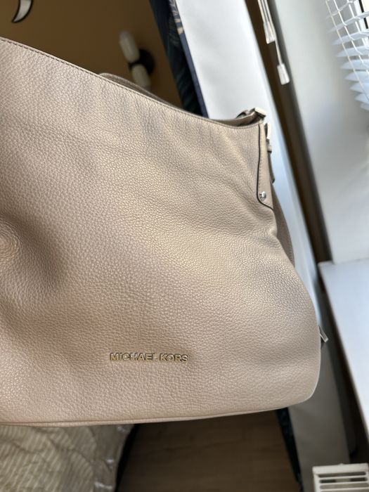 Кожаная сумка michael kors