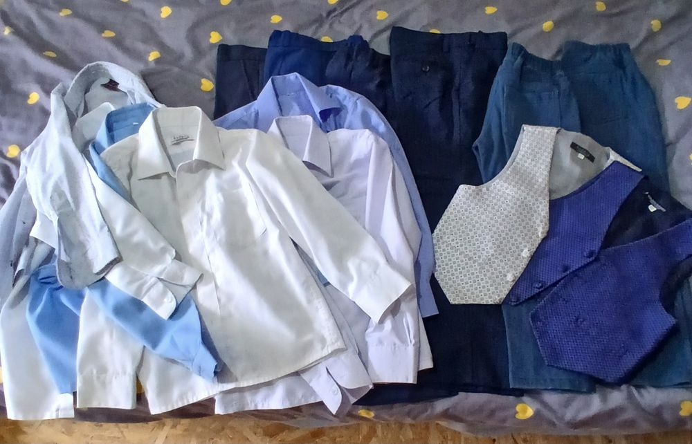 Продам всё на мальчика 5-6 лет