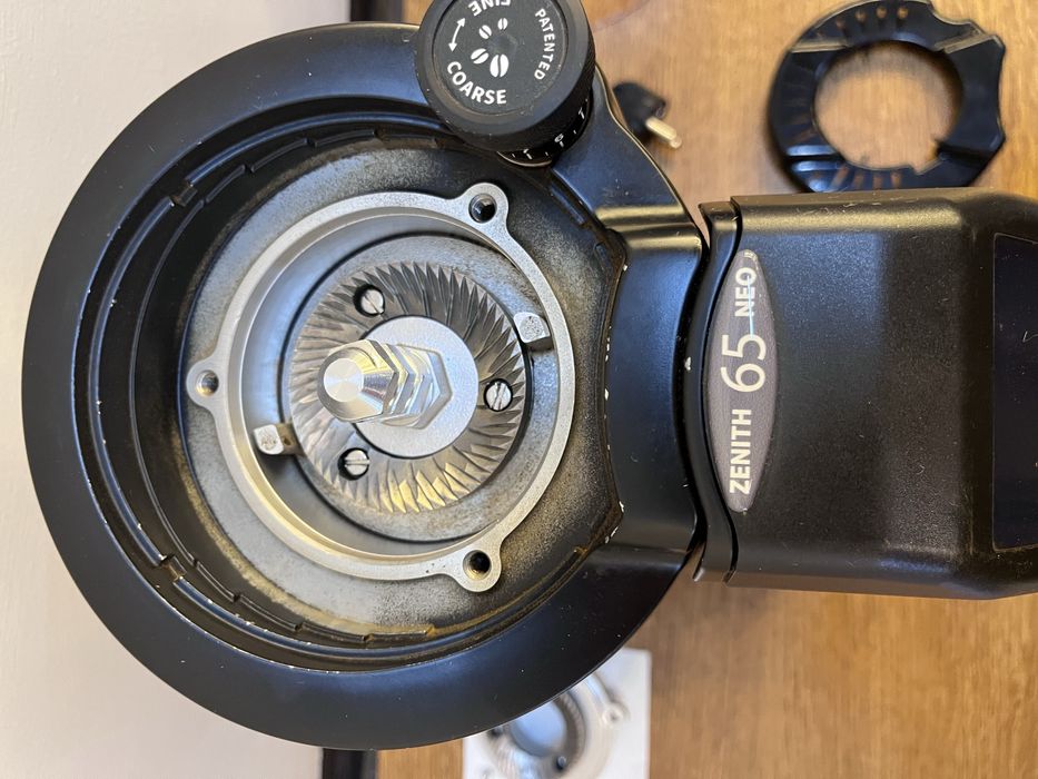 Кофемолка Eureka Zenith Neo 65