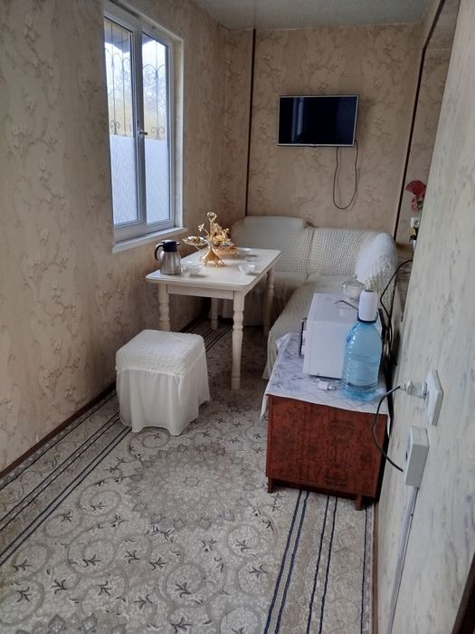 Uy sotiladi Uchtepa 25 kv 3 xonali