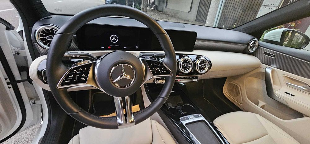 MERCEDES-BENZ A-Class 2024 — imagine 4