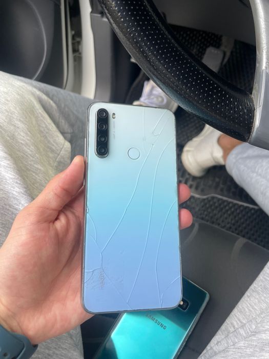 Samsung Redmi Iphone