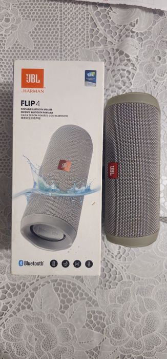 Блютус колонка JBL