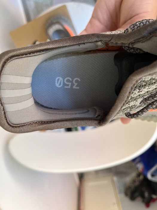 papuci yeezy unisex marimea 40 41