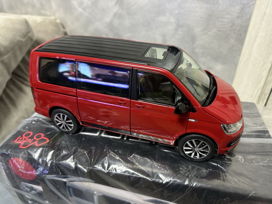Macheta VW T6 scara 1:18 Edition30 NZG