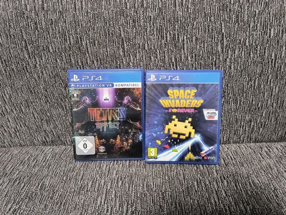 Space invaders ,Tetris Effect ps4