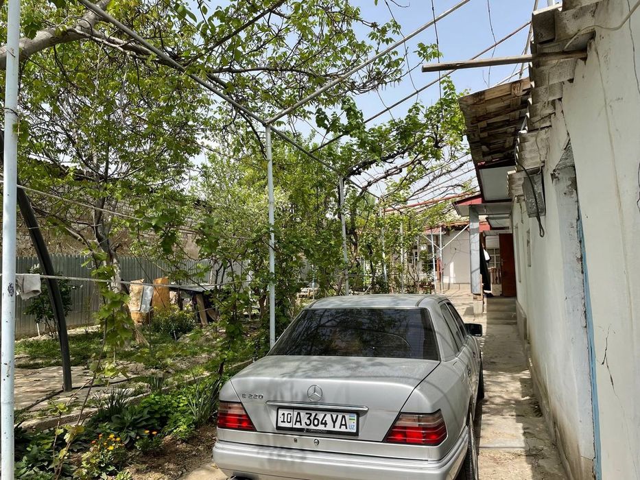 Продажа или обмен. Дом, участок 9 соток, 7 комнат жилых и 5 недостроен