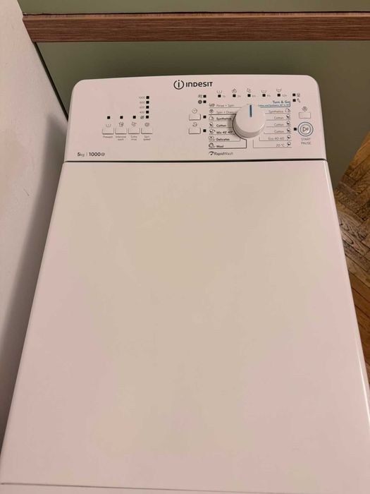 Пералня Indesit с горно отваряне –  с гаранция!