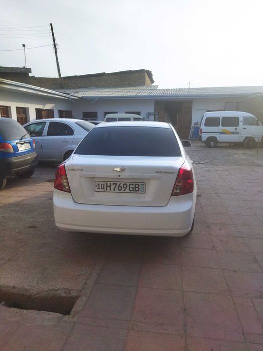 Lasetti 1.8 mexanika sotilad