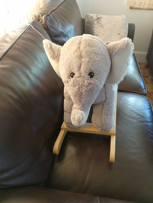 Дървено слонче люлка