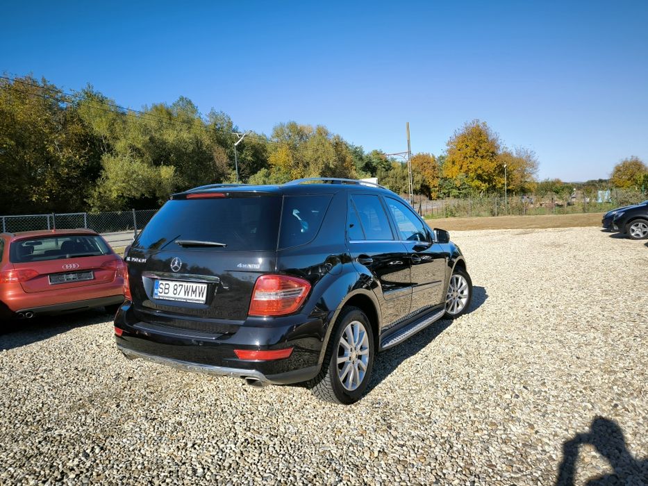 Mercedes ML Grand Edition An.2011 imp.Germania