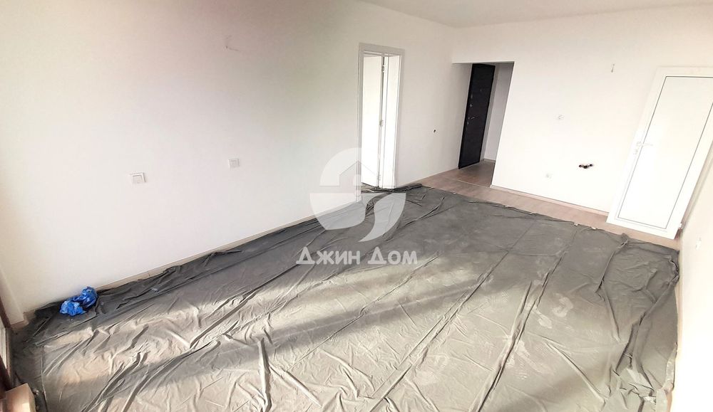Продава се Двустаен апартамент в Свети Влас - 72 кв.м за 758 €/кв.м - Снимка #2