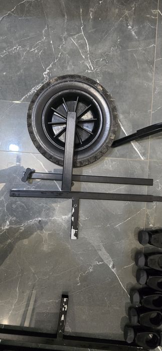 Set cărucior pentru scaun Preston

MODULAR PRESTON OFFBOX

WH