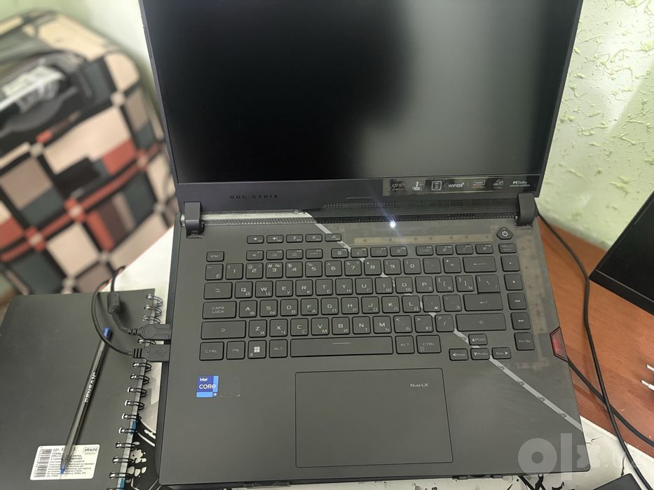 Asus rog stryx g16