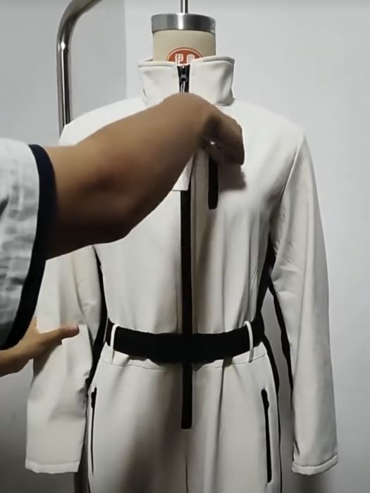 Горнолыжный костюм комбинезон для сноуборда и лыж женский