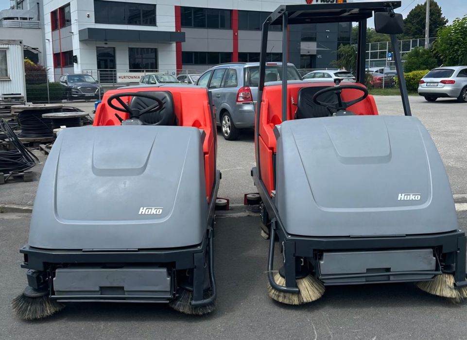 Masina de spălat pardoseli Hako B310 R CL