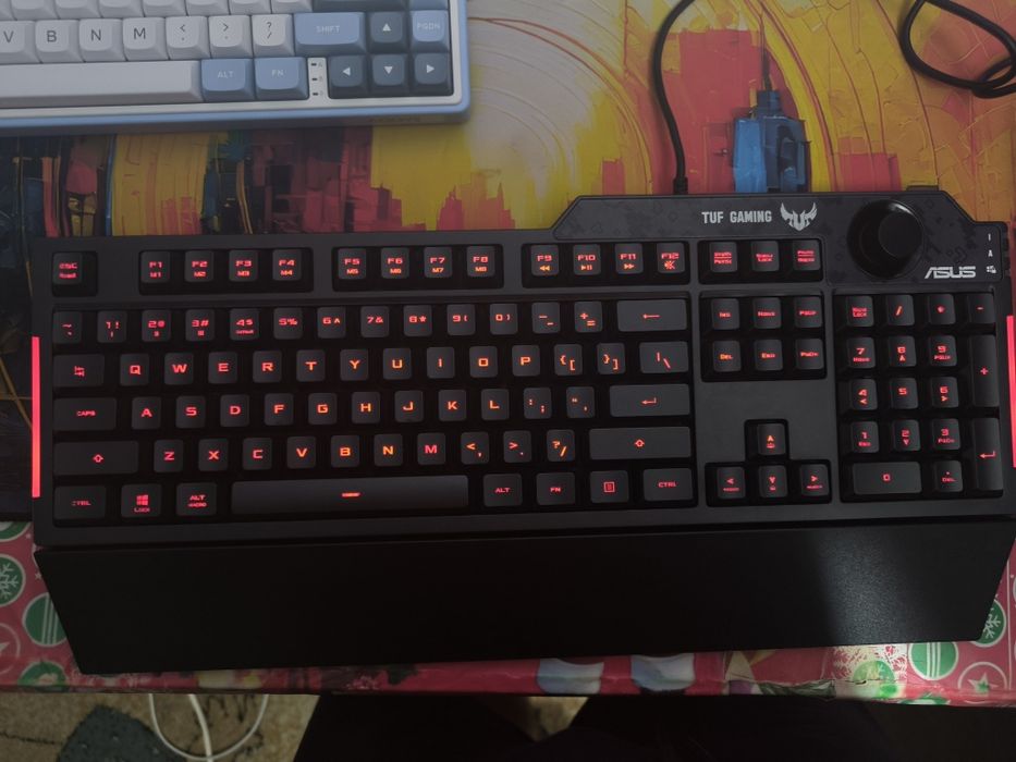 Vând tastatura TUF GAMING K1 ideala pentru gaming .