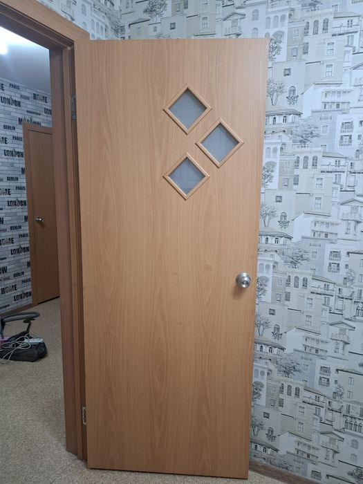 Межкомнатные двери б/у