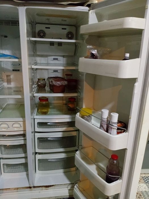 Продам холодидьник на запчасти